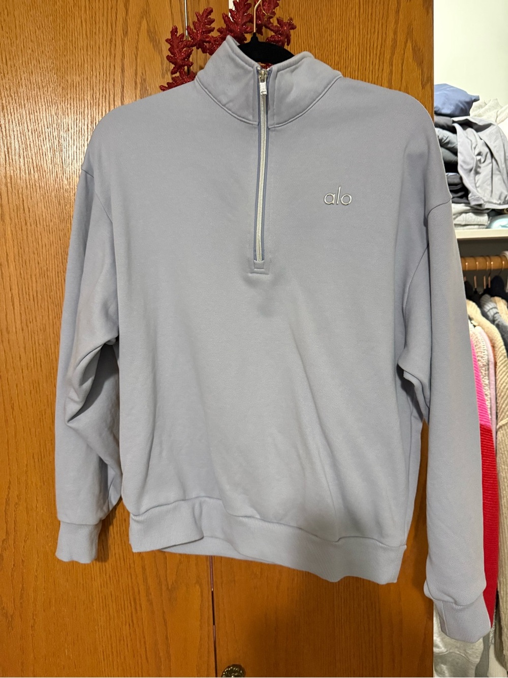 ALO Yoga Women’s accolade Quarter-Zip Sweater